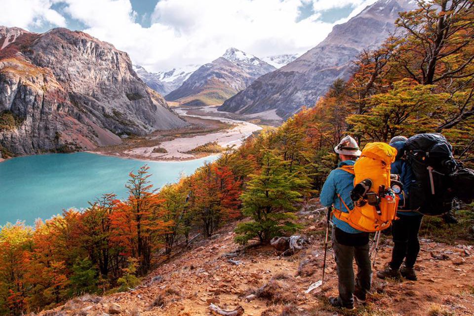 Natural travel. Travel заповедник HD. Андукан Травел. Какие есть горы путешествие. Альбом с названием путешествие в горы.